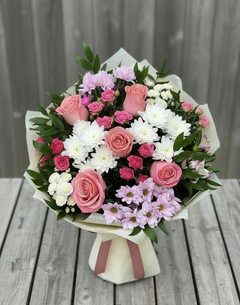 Букет цветов из: Альстромерии, Гвоздики, Розы и Хризантемы в Балахне