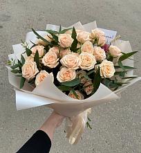 Букет Кремовые розы Латте в Балахне