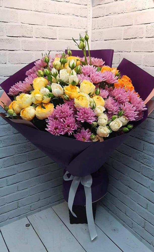 Букет цветов из: Хризантемы и Розы в Балахне