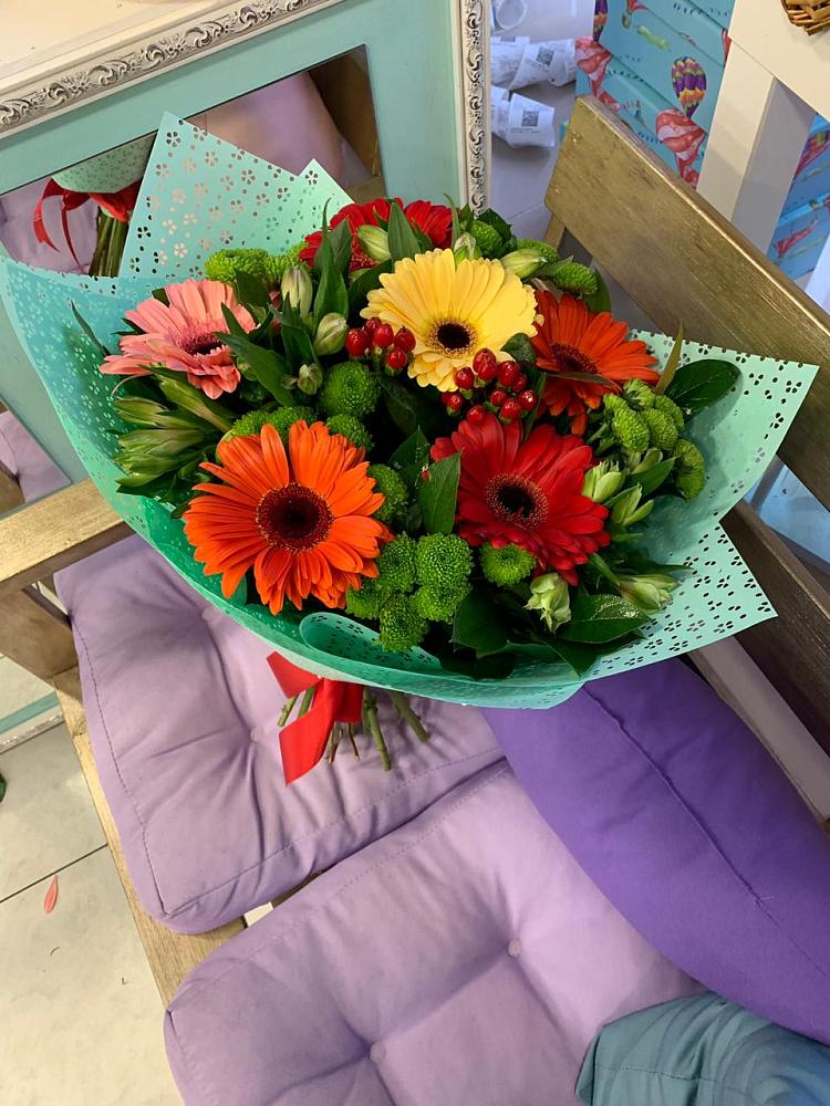 Букет цветов из: Герберы, Хризантемы и Альстромерии в Балахне